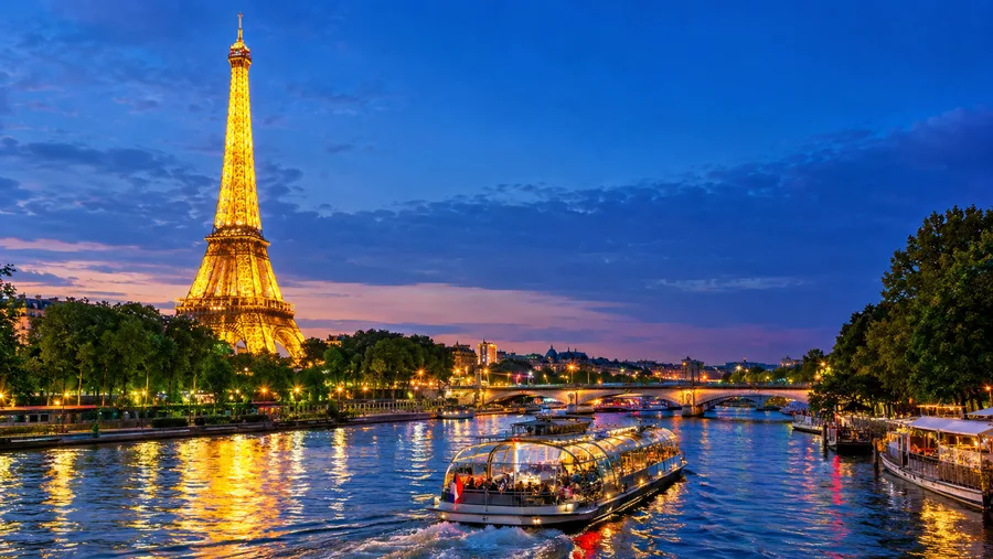 Coisas para Fazer em Paris à Noite: Principais Atrações e Atividades Noturnas